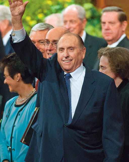 Living Prophet Thomas Monson Mormon